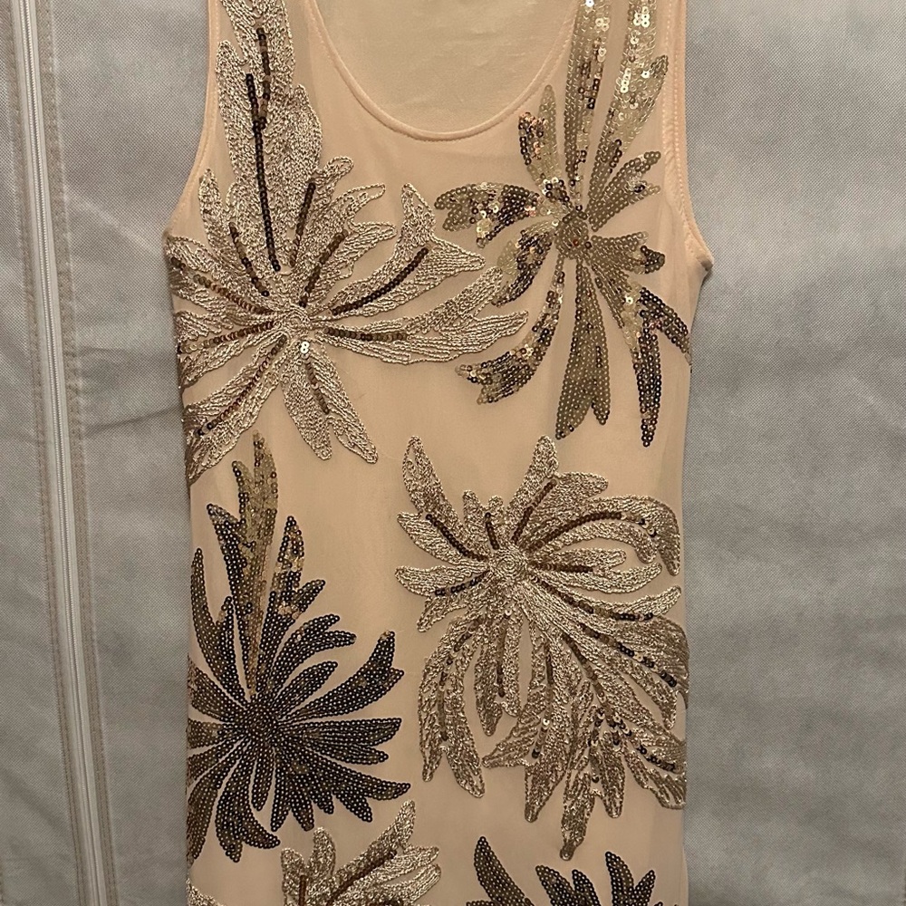 Cream Sheath Mini Dress with Scoop Neck for Cocktail